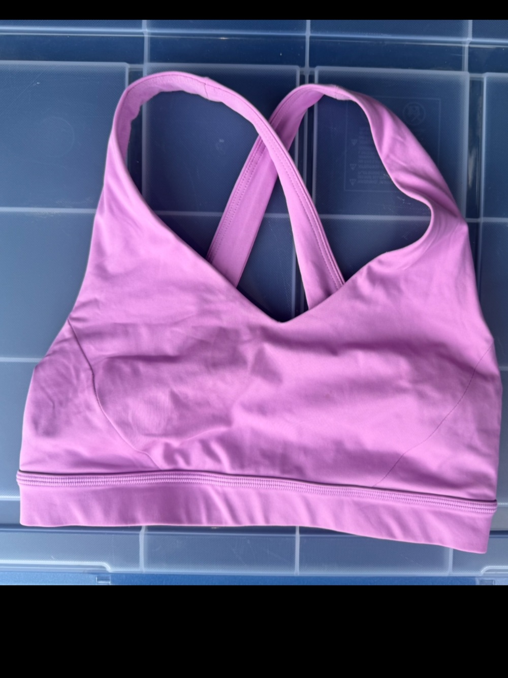 Lululemon Envital sports bra in Dahlia Mauve, size 6, medium support B/C no cups